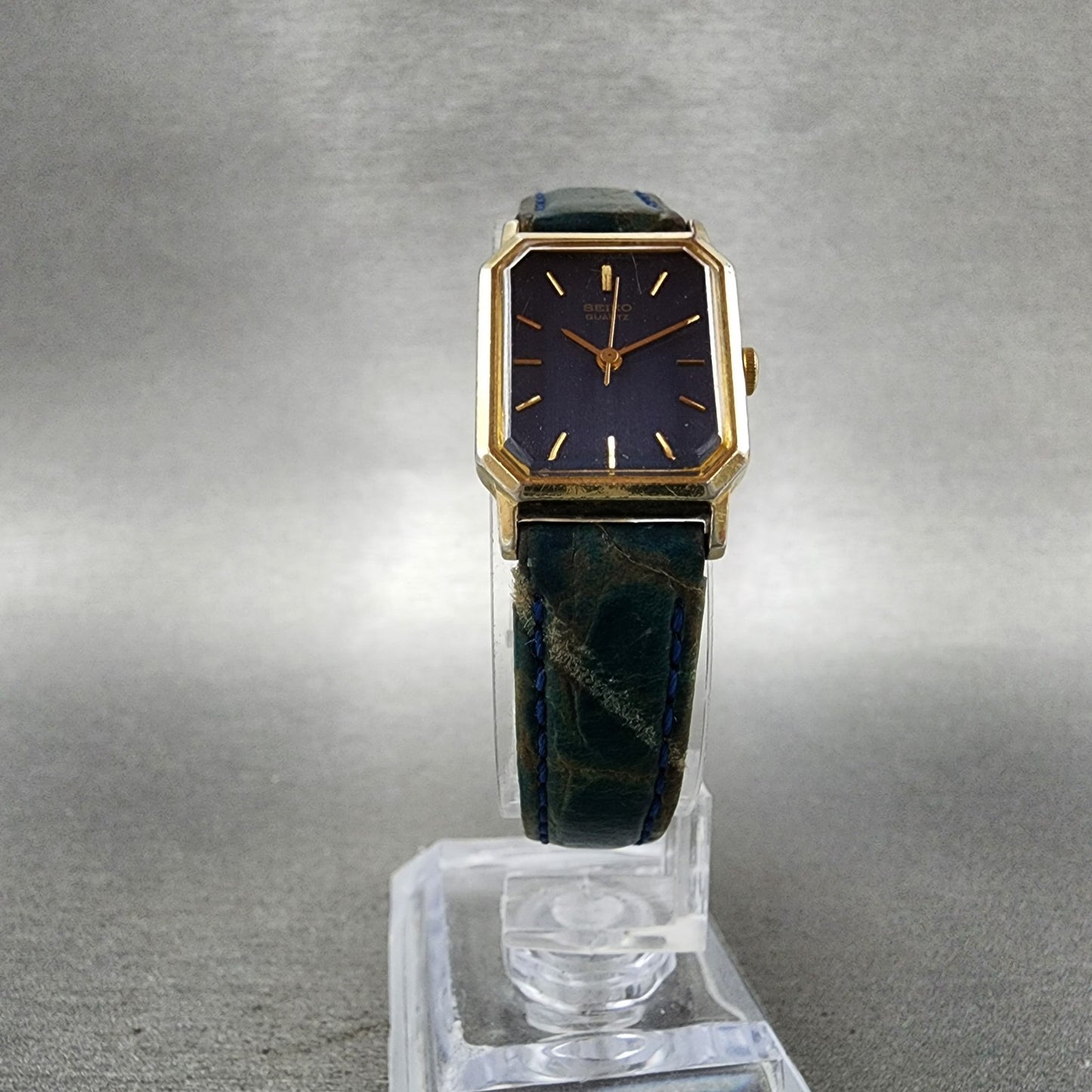 Seiko Watch Women 18mm Blue Dial Gold Tone Octagon 2C215090 New Battery VTG4