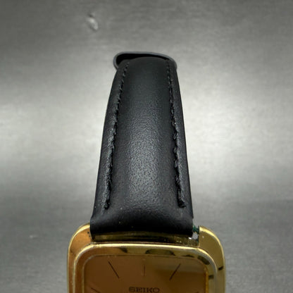 Seiko Tank Watch Men 27mm Champagne Dial Gold Tone Vinatge 9300-5009 New Battery4