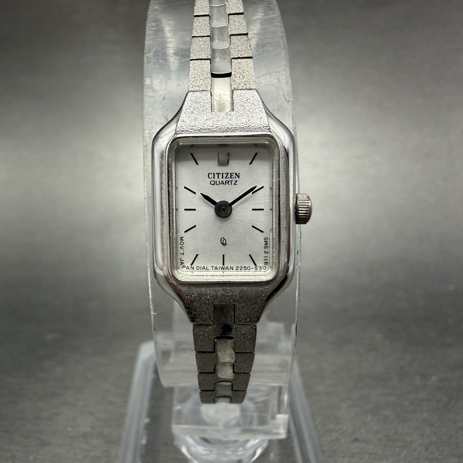 Citizen CQ Watch Women 13mm Silver Dial Silver Tone Rectangle New Battery NHJDS0