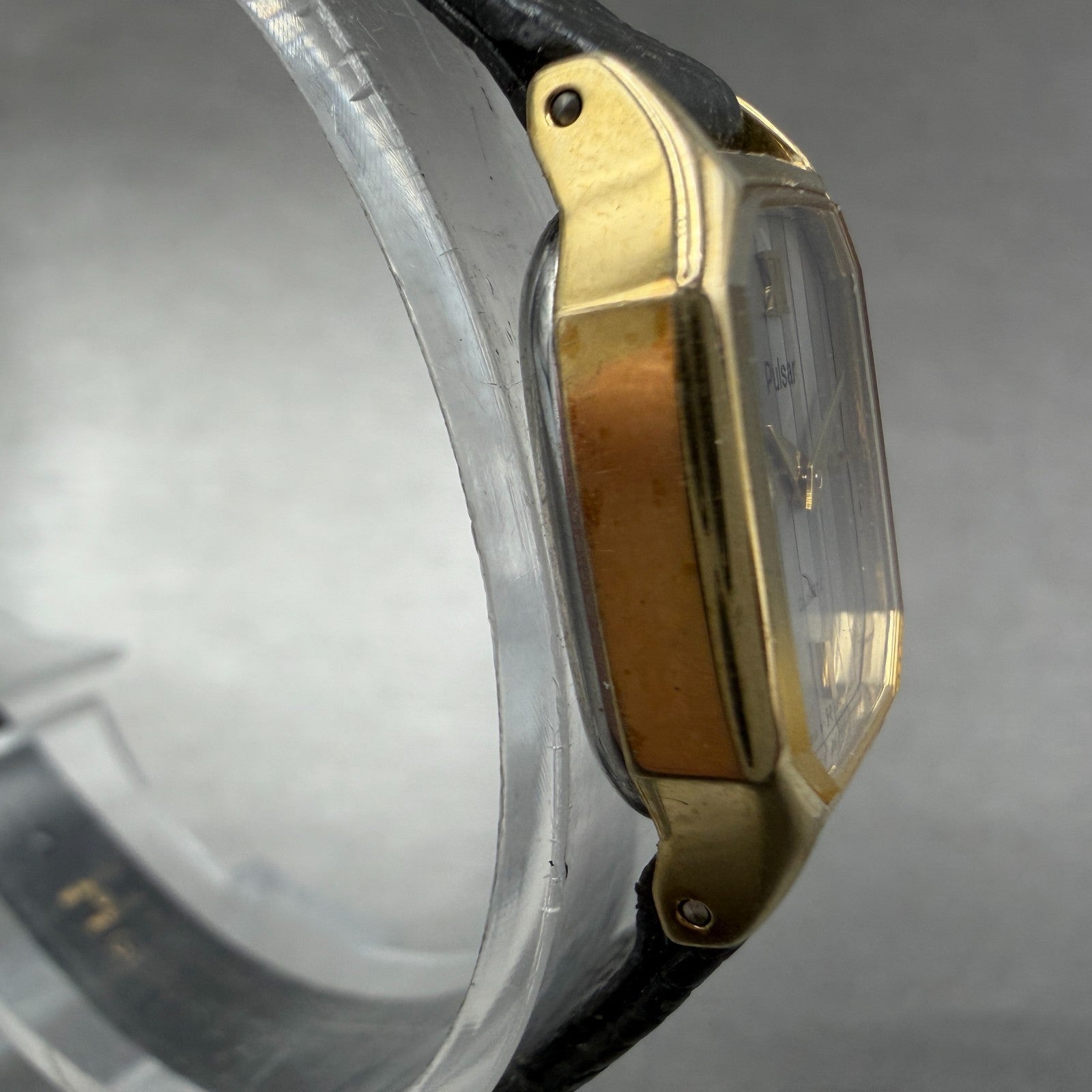 Pulsar Watch Women 16mm Silver Dial Gold Tone Octagon V232-5810 New Battery3