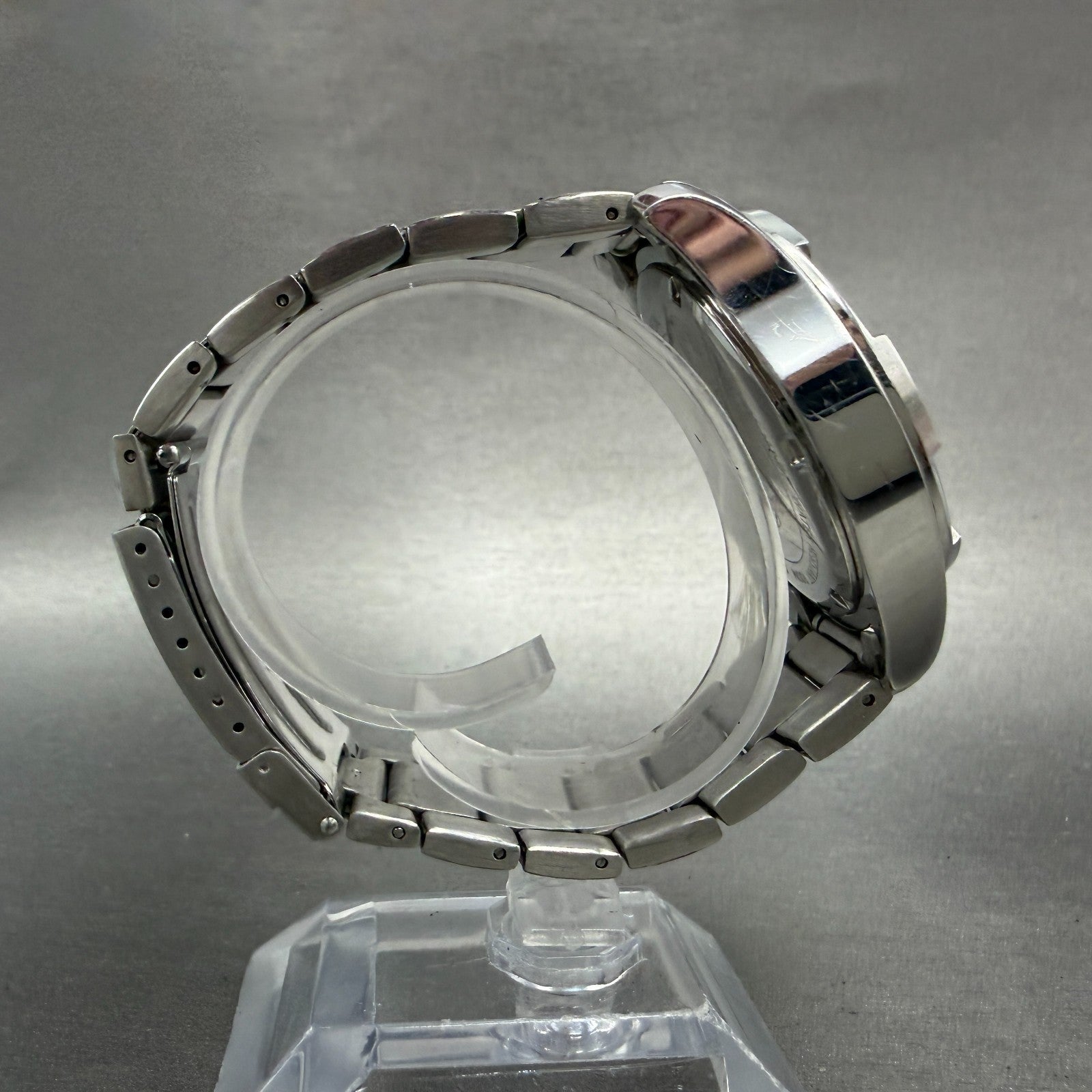 Wenger Swiss Military Dive Watch Men 42mm Black Dial Steel Date 79139 PARTS10