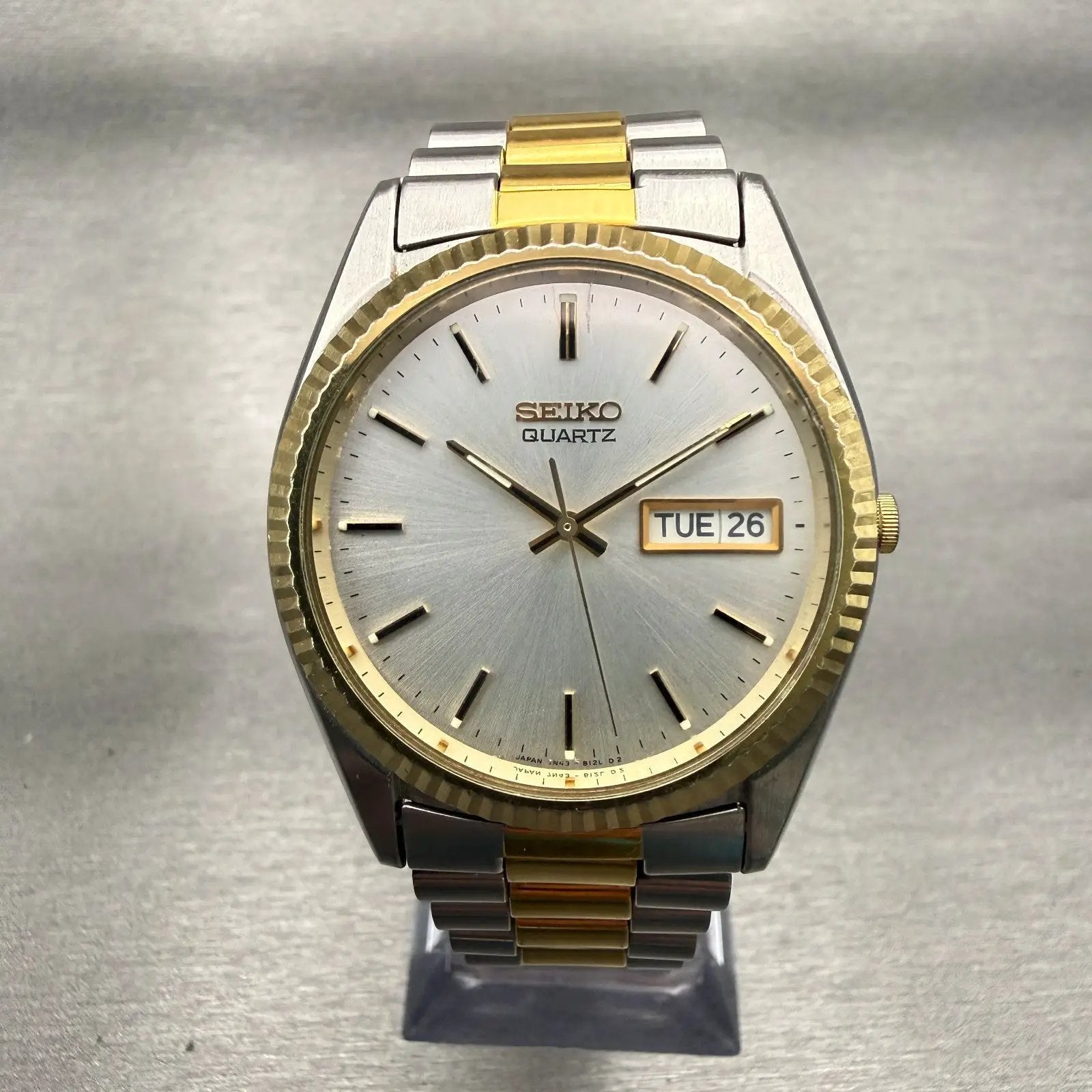 Seiko President Watch Men 36mm Silver Dial Two Tone Daydate 7N43-8110 New Batt0