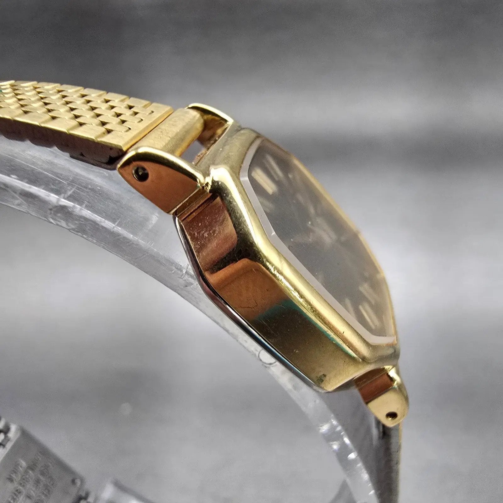 Seiko Watch Women 20mm Black Dial Gold Tone Hexagon 2C21-5170 New Battery VTG3