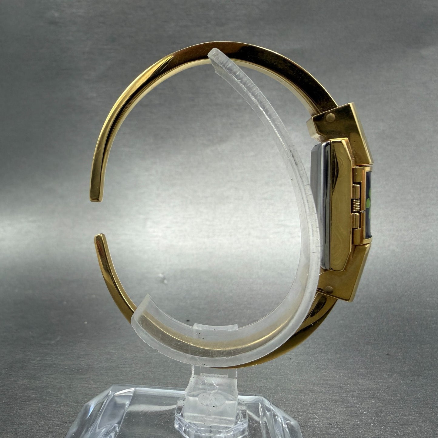 Ritma Hideaway Watch Women Silver Dial Gold Tone Floral Rectangle Manual Wind8
