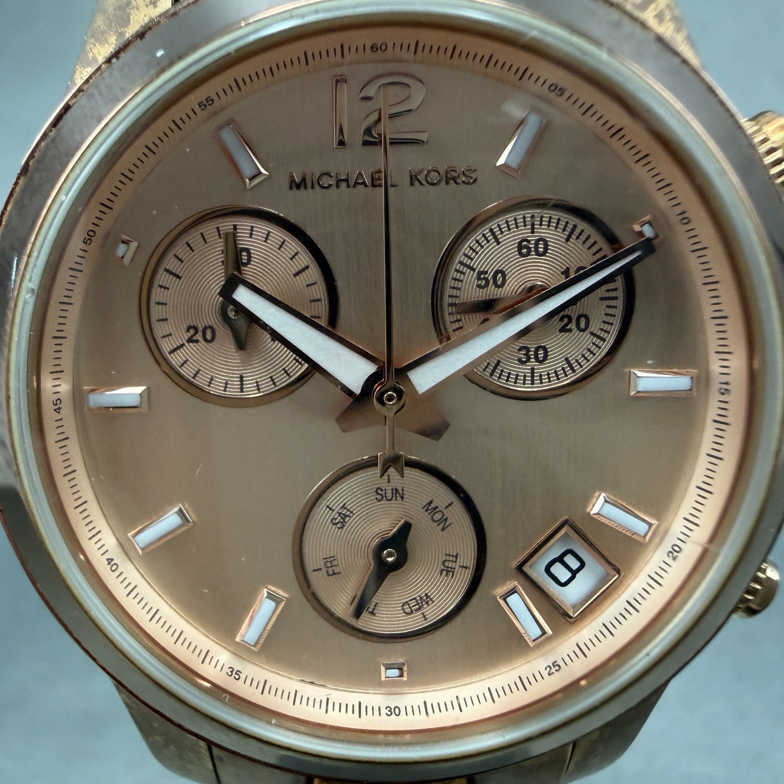 Michael Kors Runway Chronograph Watch Women 33mm Rose Dial Rose Gold New Battery1