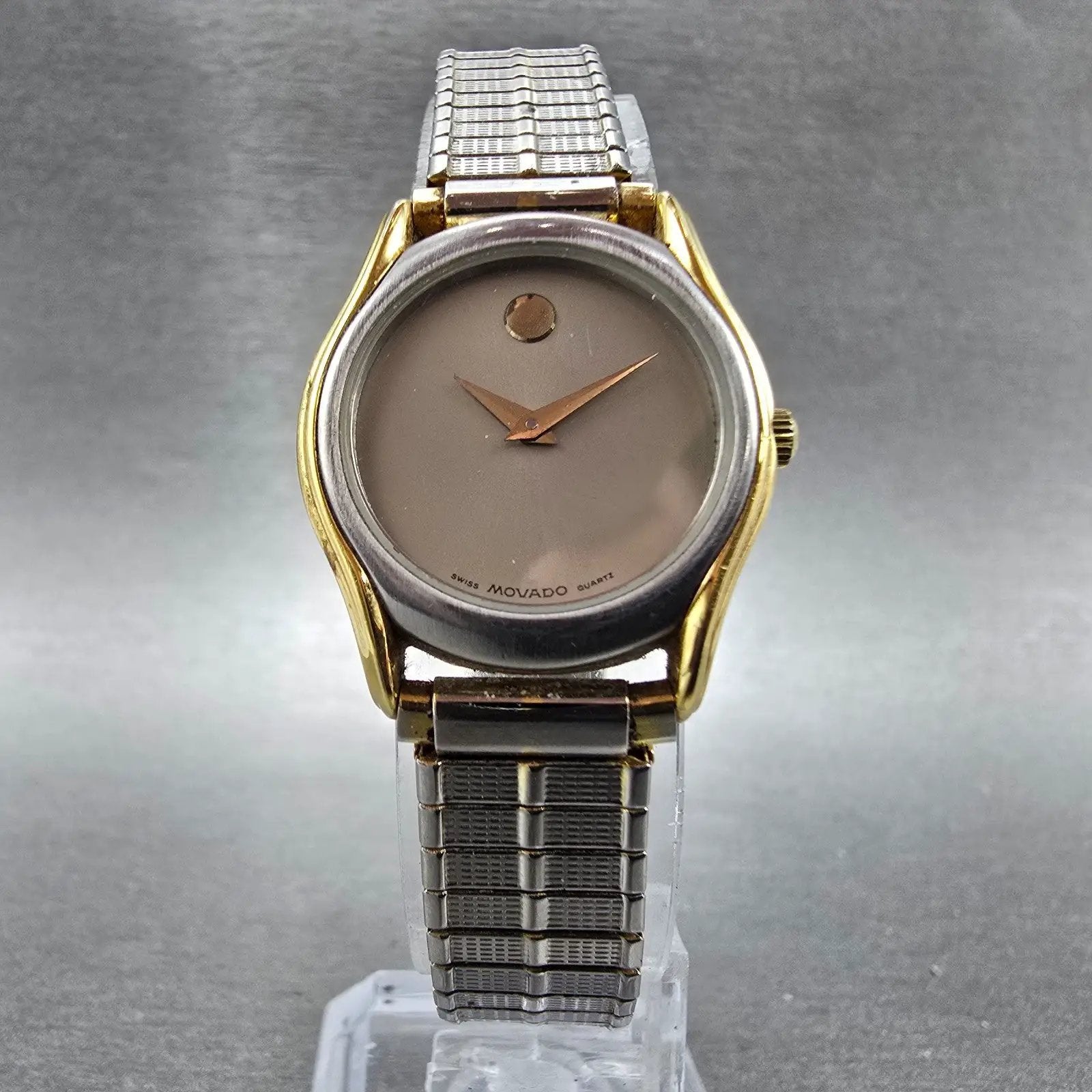 Movado Museum Watch Women 24mm Silver Dial Two Tone Round 88.66.820 New Battery6