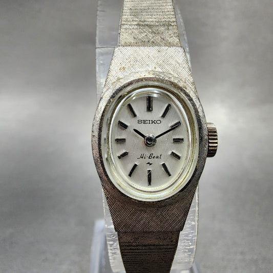 Seiko Watch Women 15mm Silver Dial Silver Tone Manual Oval 11207000 Runs0