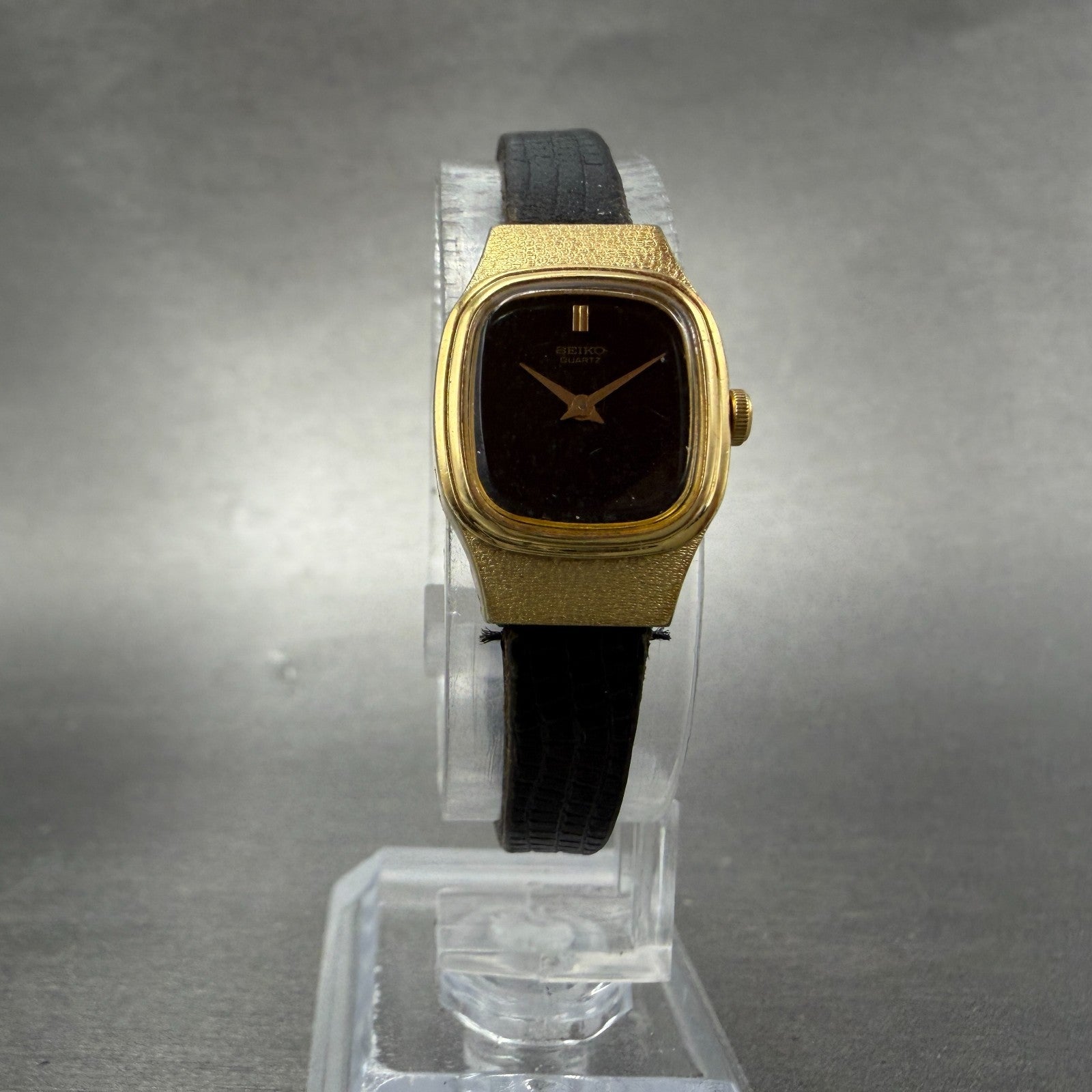 Seiko Watch Women 16mm Black Dial Gold Tone Square 2C20-5770 New Battery VTG5