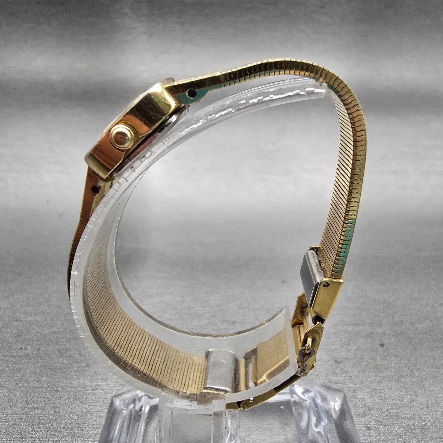 Seiko Watch Women 14mm Gold Dial Gold Tone Rectangle 1E20-5180 New Battery VTG6