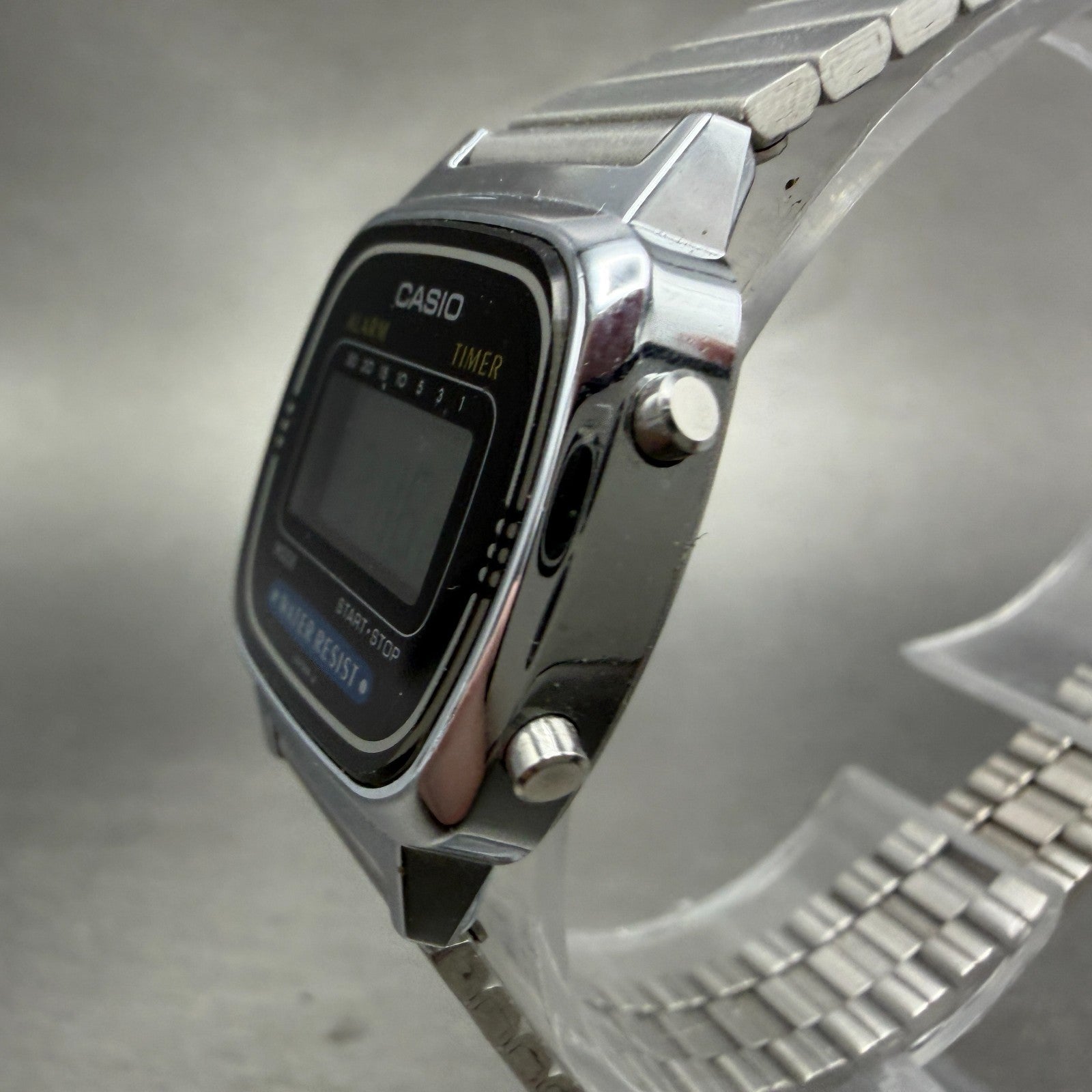 Casio Digital Watch Women 25mm Silver Alarm Chrono Daydate LA670W New Battery GR2