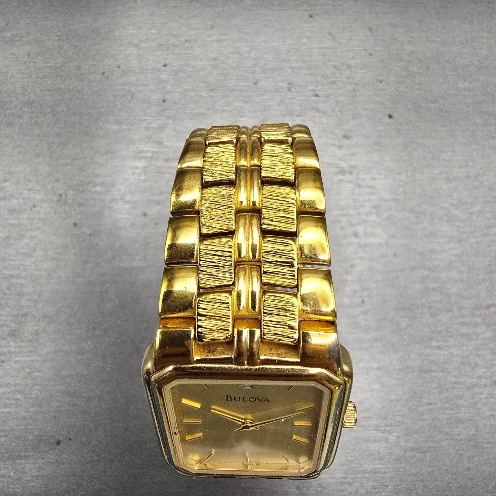 Bulova Watch Men 27mm Champagne Dial Gold Tone Rectangle New Battery Vintage4
