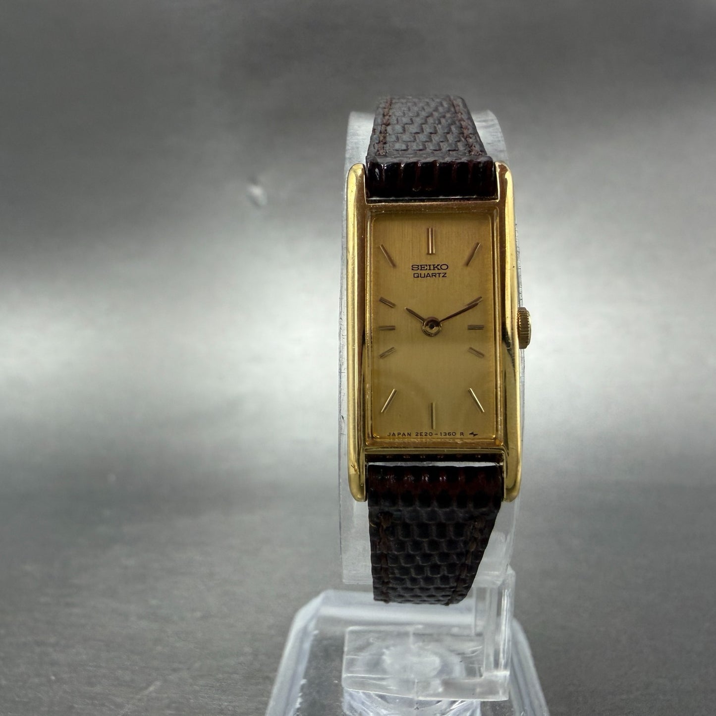 Seiko Tank Watch Women 13mm Gold Dial Gold Tone Rectangle 2e20-6120 New Battery5
