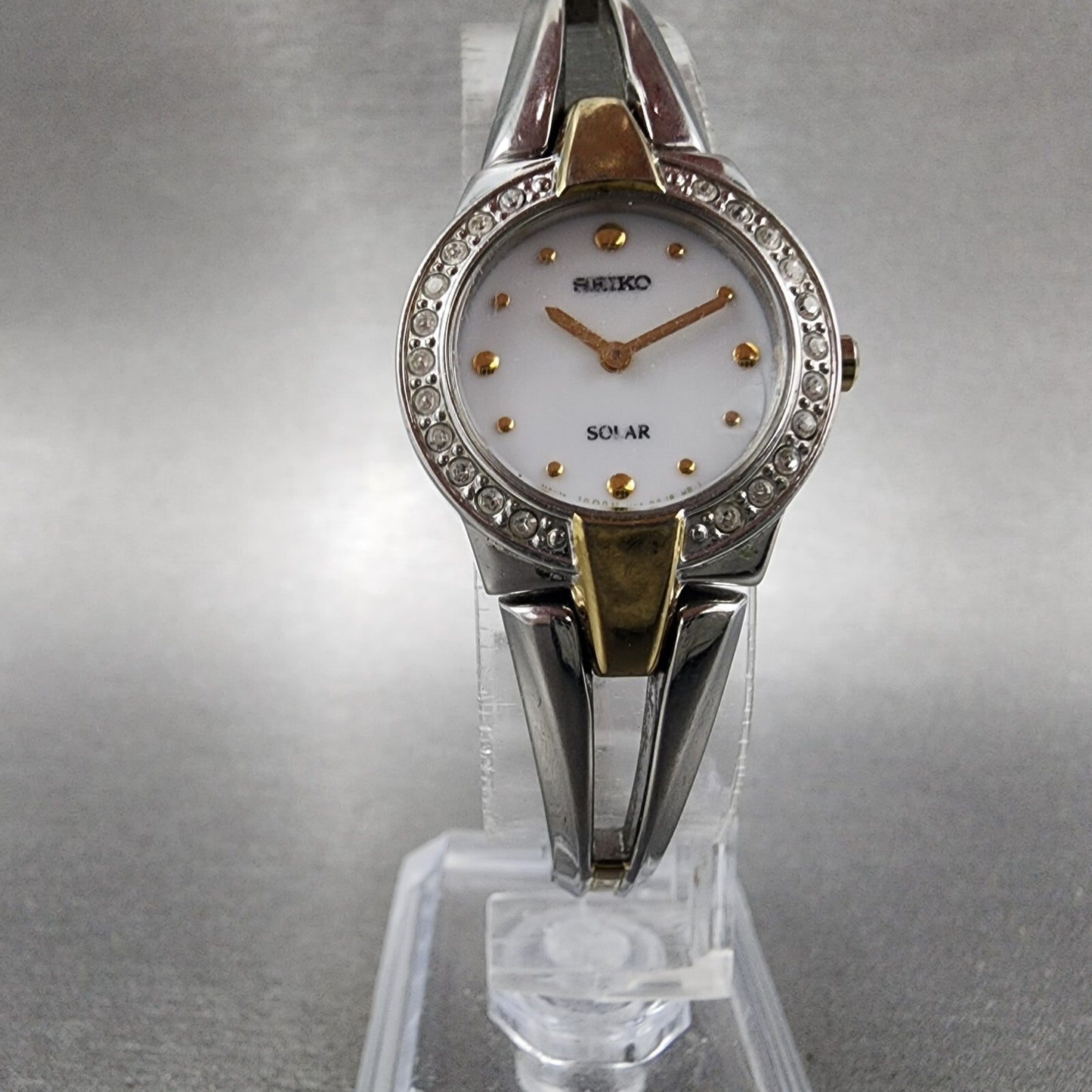 Seiko Solar Watch Women 22mm MOP Dial Two Tone Crystal Bezel Round V1140AF0 Runs5