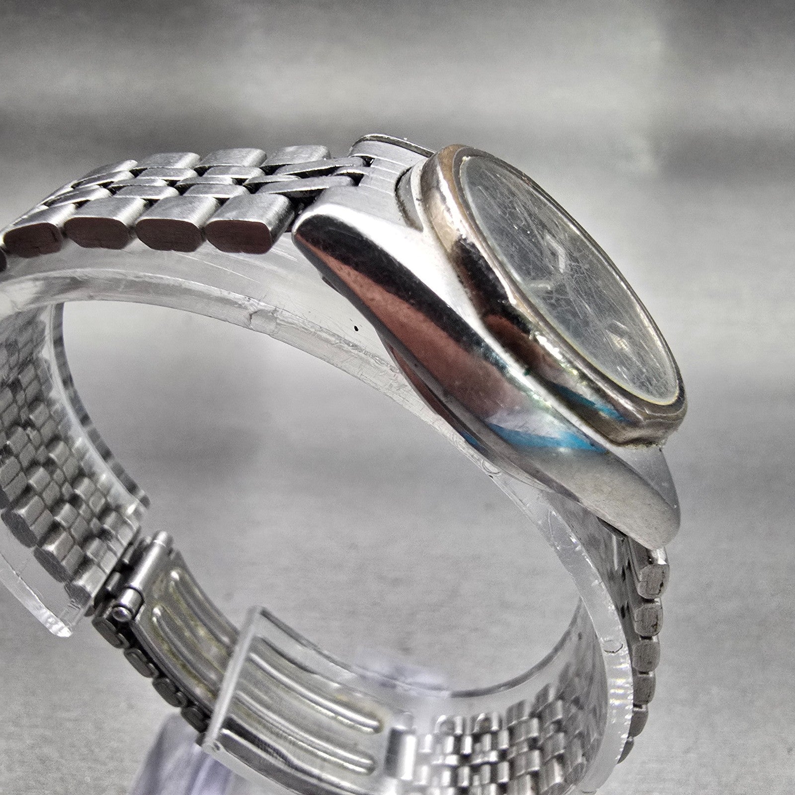 Seiko SQ Watch Women 24mm Black Dial Silver Tone Daydate Round 8523-0060 New Bat3