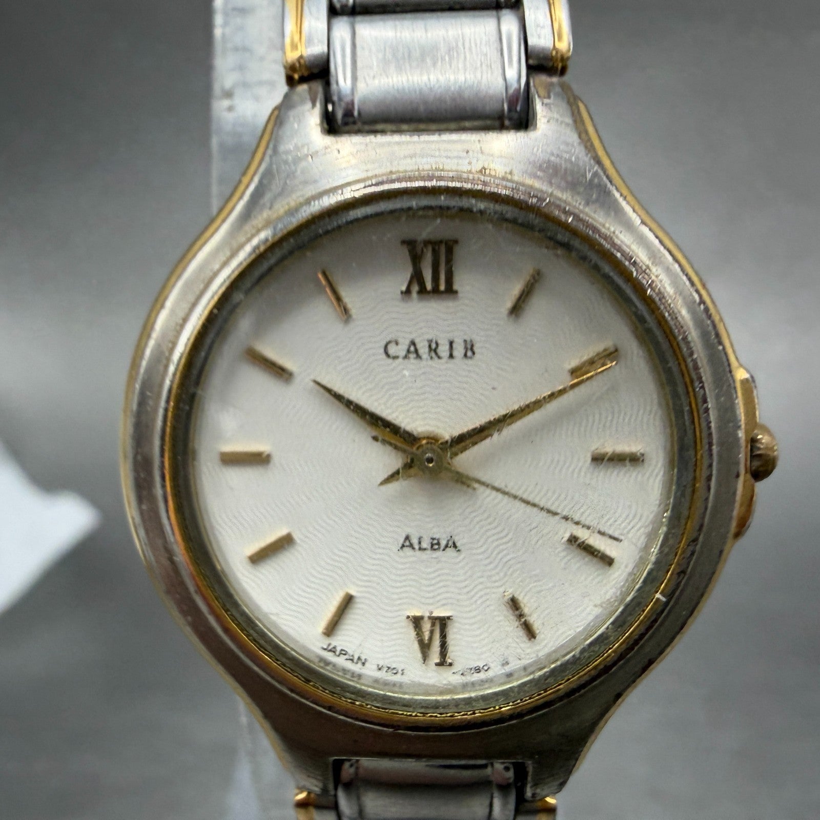 Seiko Alba Carib Watch Women 26mm White Dial Two Tone V701-2C40 New Battery2
