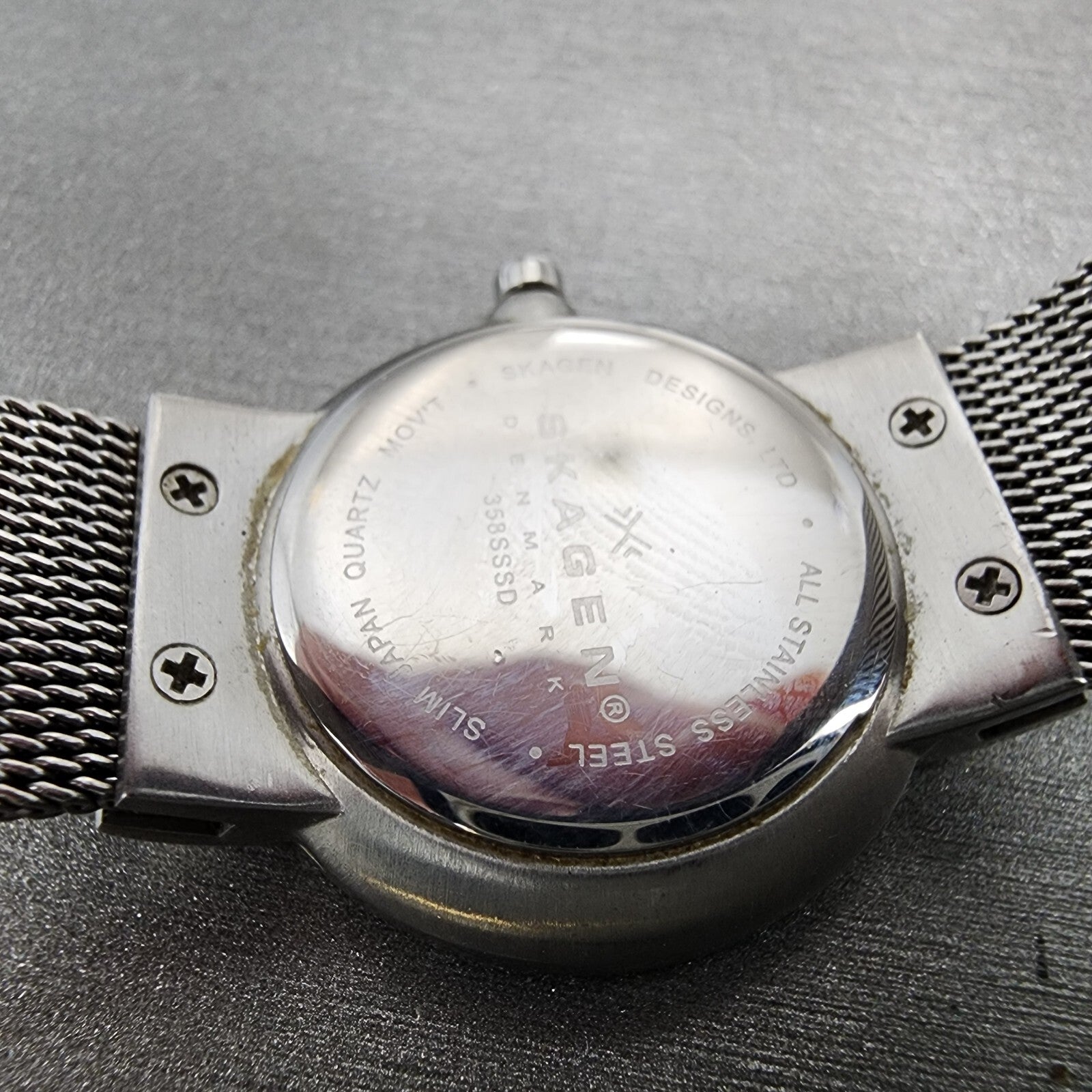 Skagen Watch Women 26mm Silver Dial Stainless Steel Round 358SSSD New Battery9