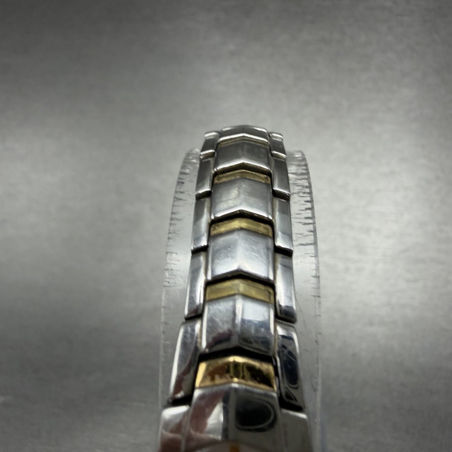 Seiko Watch Women 14mm Silver Dial Two Tone Rectangle 2e20-0at0 New Battery JUHO4