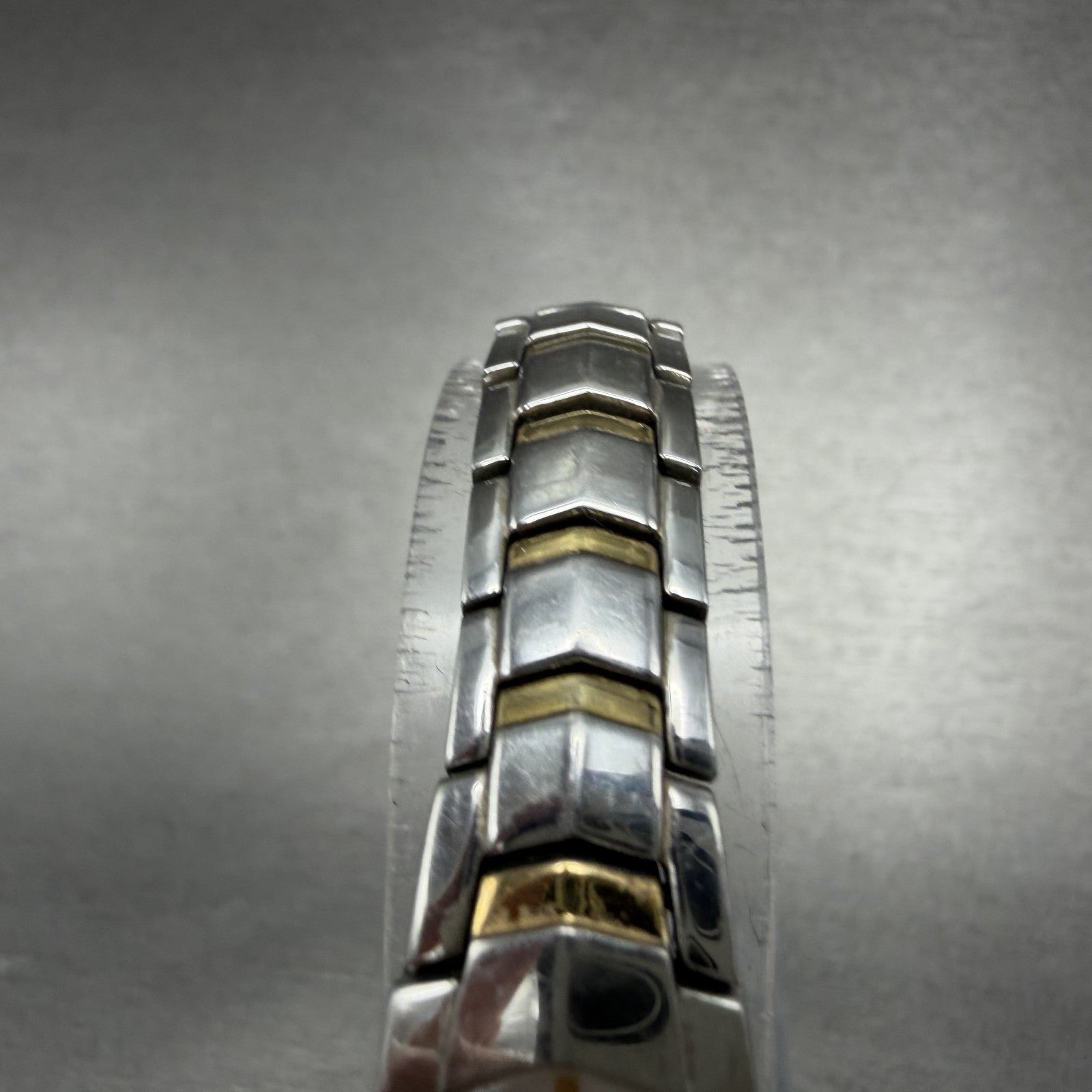Seiko Watch Women 14mm Silver Dial Two Tone Rectangle 2e20-0at0 New Battery JUHO4