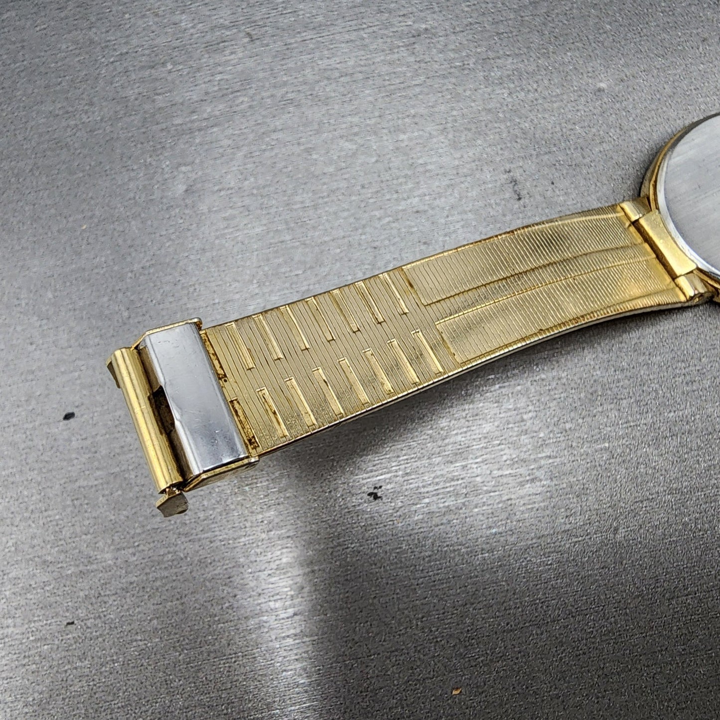 Seiko Watch Men 32mm White Dial Gold Tone Mesh Band READ!! 74307010 New Battery10