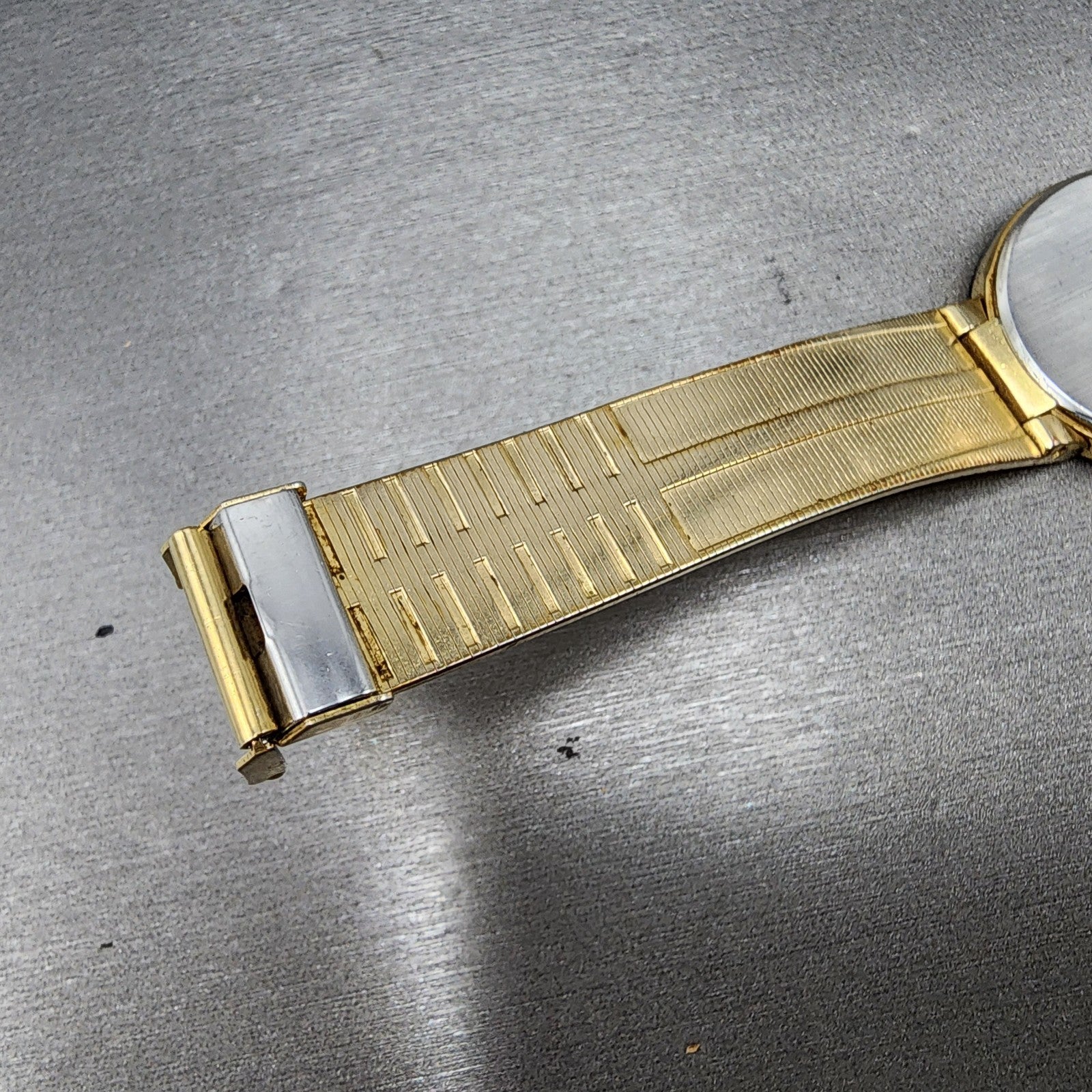 Seiko Watch Men 32mm White Dial Gold Tone Mesh Band READ!! 74307010 New Battery10