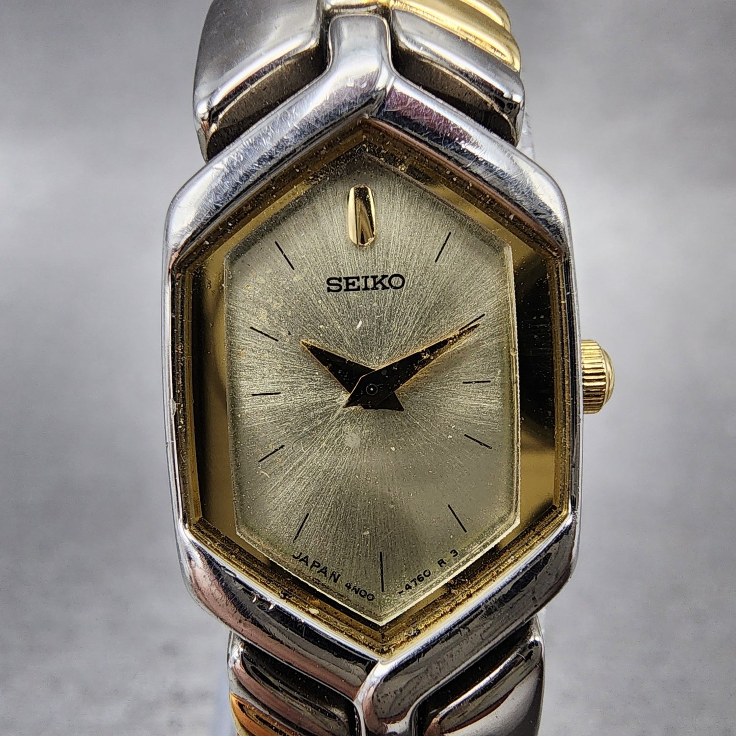 Seiko Watch Women 16mm Champagne Dial Two Tone Hexagon 4n006610 New Battery1