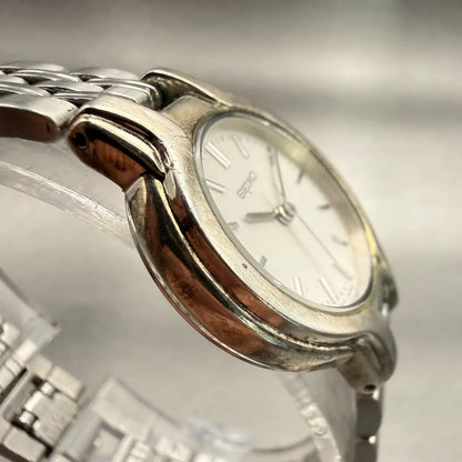 Seiko Watch Women 24mm White Dial Silver Tone Round V701-2D60 New Battery VTG3