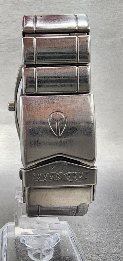 Nixon The Manual Watch Women 32mm Black Dial Silver Tone Rectangle New Battery7