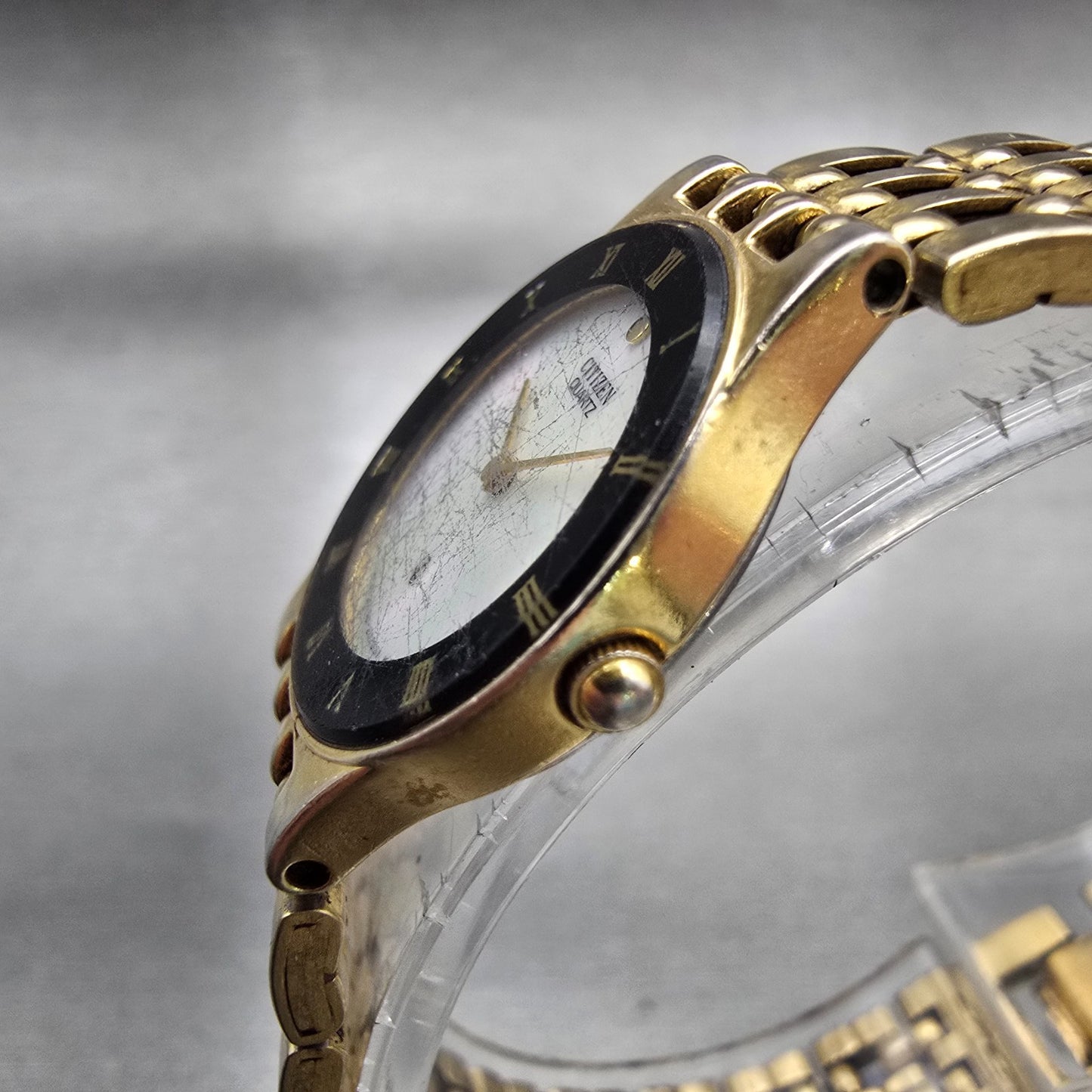 Citizen CQ Watch Women 21mm MOP Dial Two Tone Round 2200-229207 New Battery VTG2