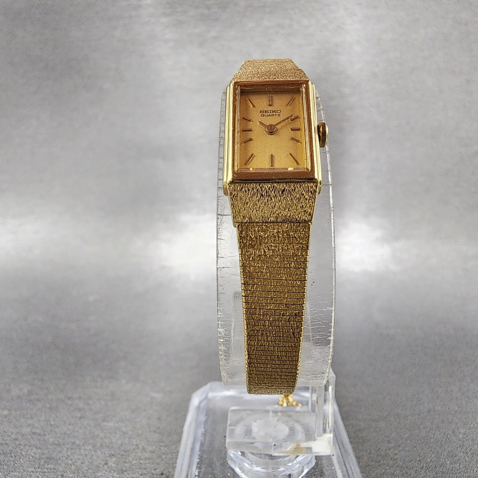 Seiko Tank Watch Women 12mm Champagne Dial Gold Tone 2E206479 New Battery VTG5