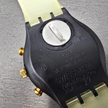 Swatch Chrono Award Watch Men 37mm Cream Dial Black Date SCB108 New Batt NOS14
