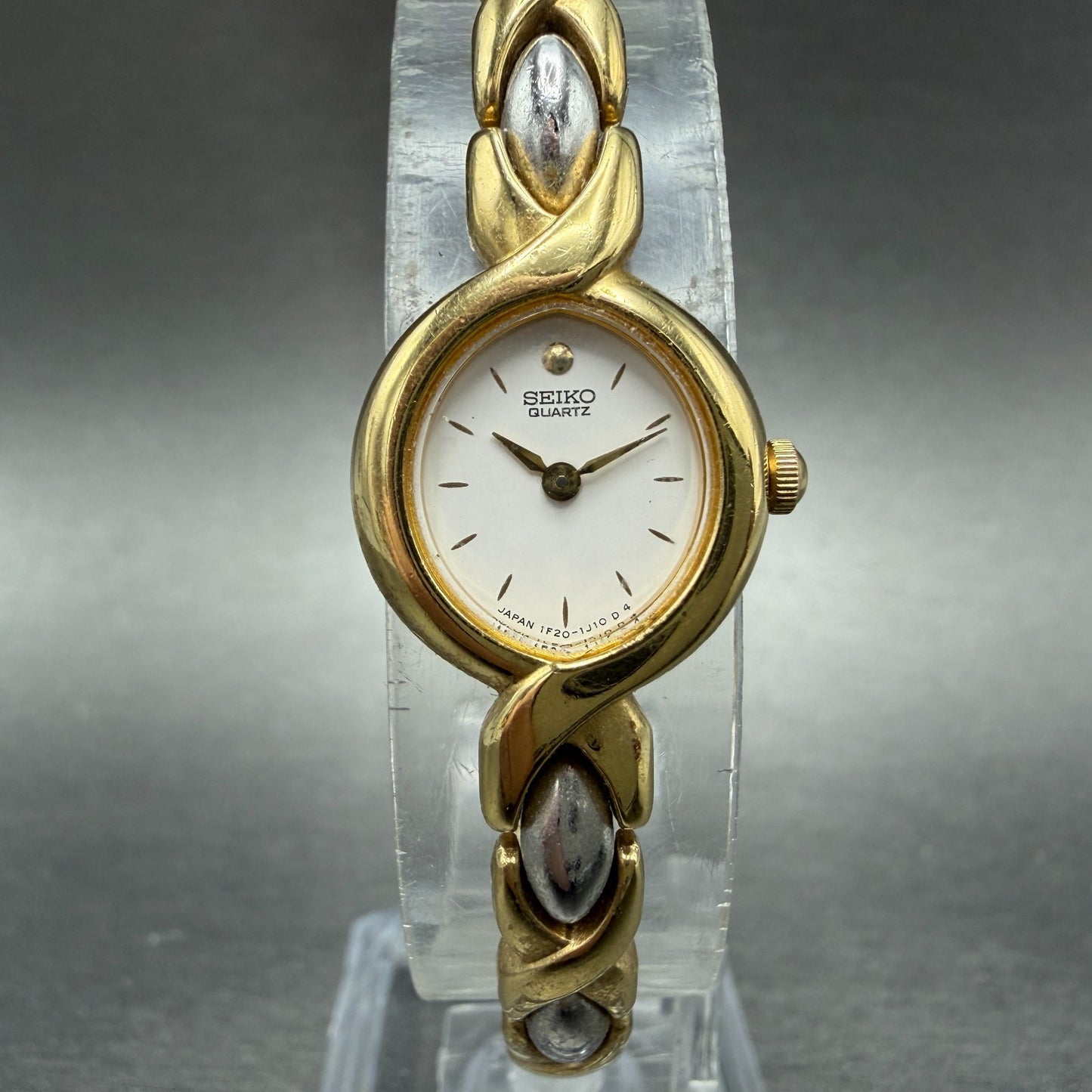 Seiko Watch Women 16mm White Dial Two Tone Round Vintage 1F20-5H79 New Battery0