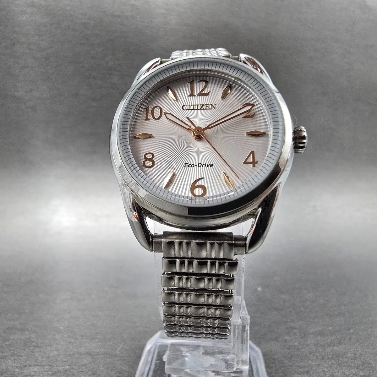 Citizen Eco-Drive Watch Women 30mm White Dial Silver Round J730-S121183 Works5