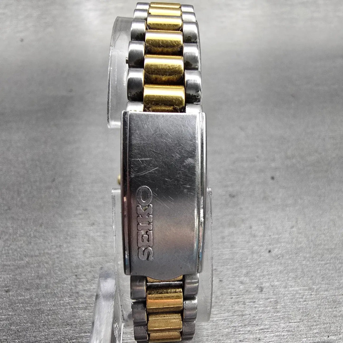 Seiko Watch Women 24mm Silver Dial Two Tone Daydate Round 7N83-0040 New Battery7