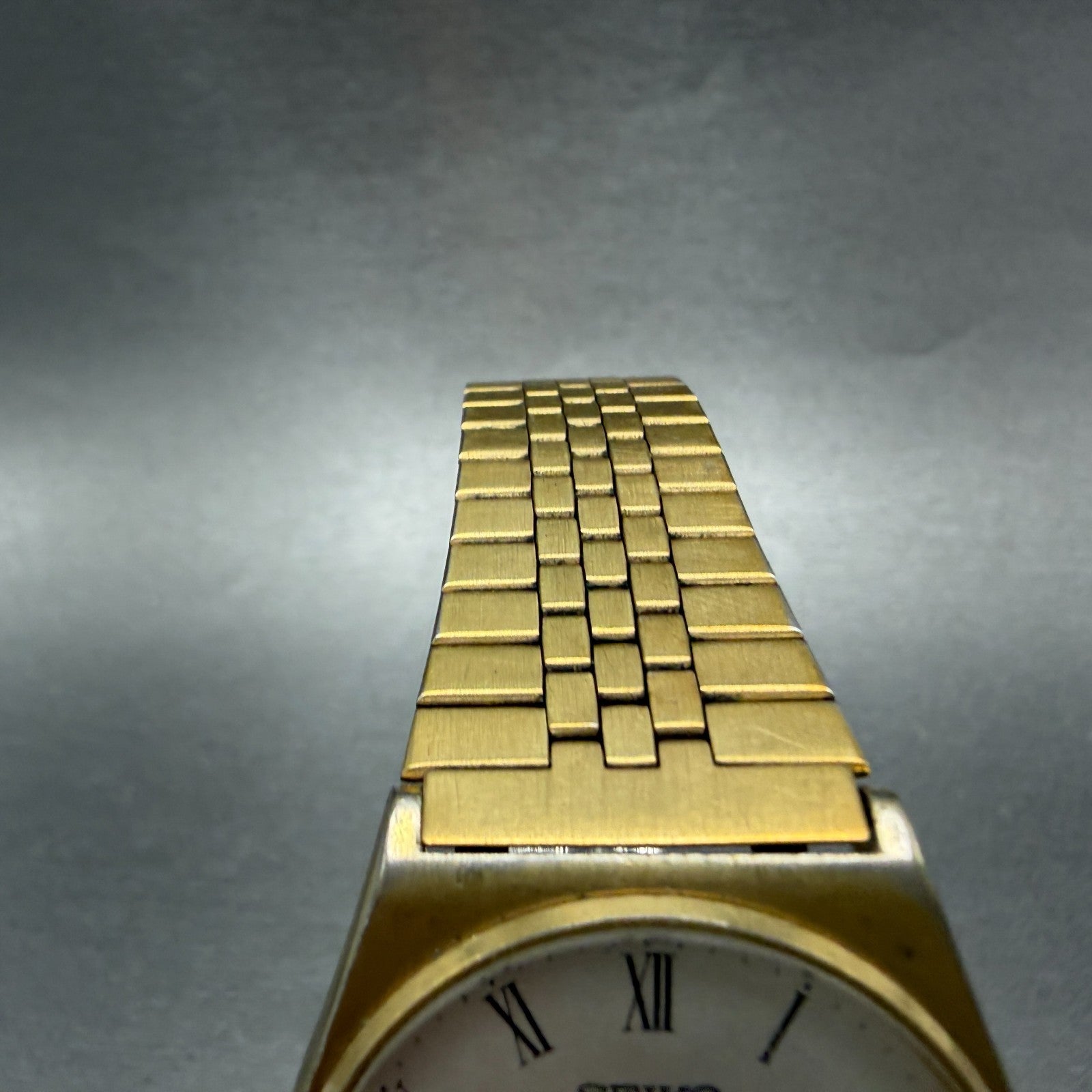 Seiko SQ Watch Men 33mm Silver Dial Gold Tone Date Round 8222-8019 New Battery4