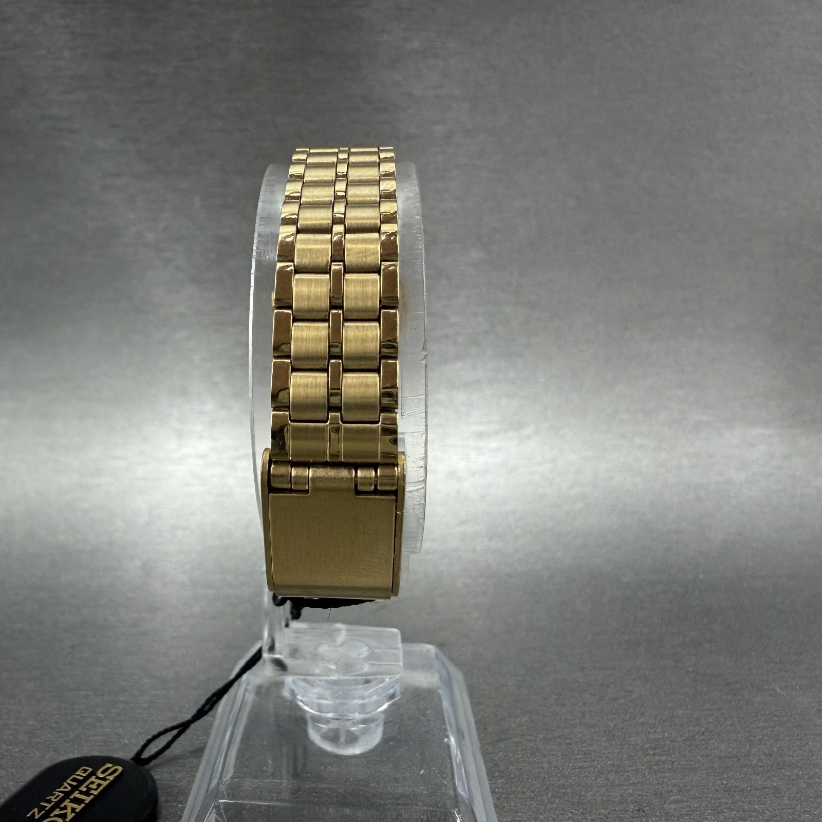 Seiko Watch Women  19mm Black Dial Gold Tone Round V4010099 New Batt NOS W/Box8