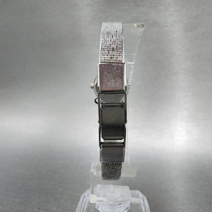Bulova Watch Women 18mm White Dial Silver Tone Round 91L06 New Battery7