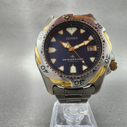 Citizen Eco-Drive Dive Watch Men 40mm Blue Dial Titanium Date Round Runs