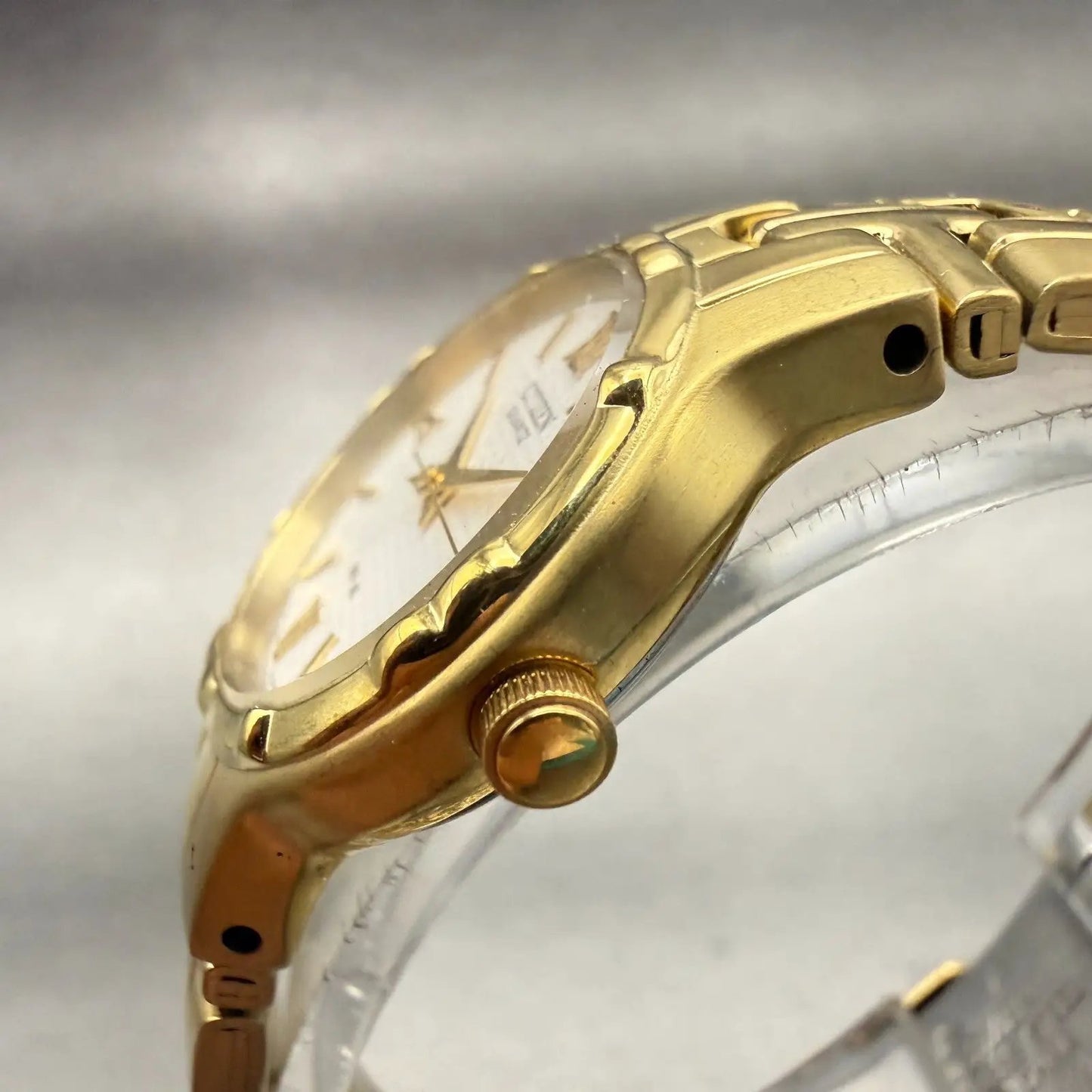 Citizen Watch Women 25mm White Dial Gold Tone Date Round 1012-S029279 New Batt2