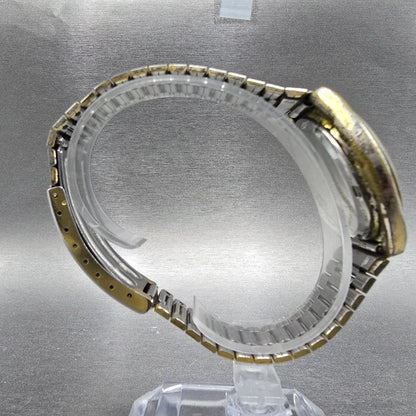 Seiko SQ Watch Men 35mm Silver Dial Gold Tone Daydate Round 8223-8029 PARTS VTG99