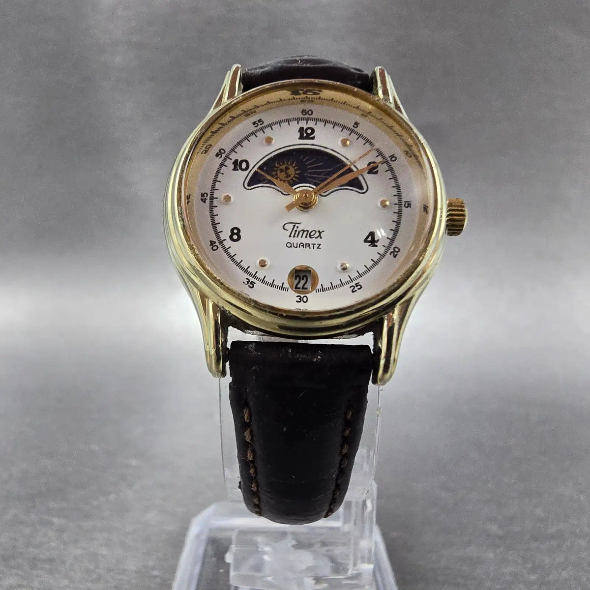 Timex Sun & Moon Watch Women 25mm White Dial Gold Tone Date Round New Battery5
