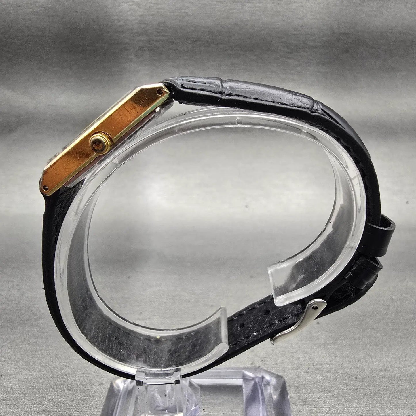 Citizen CQ Watch Men 20mm Black Dial Gold Tone Rectangle 4-101201 New Battery6