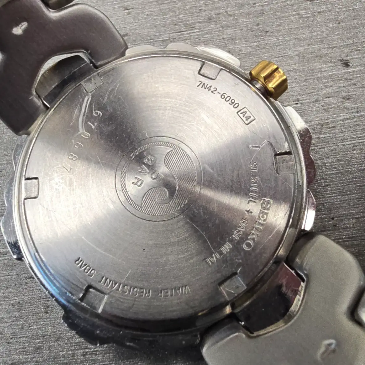 Seiko SQ Watch Men 36mm White Dial Two Tone Date Round 7N42-6090 New Battery VTG10