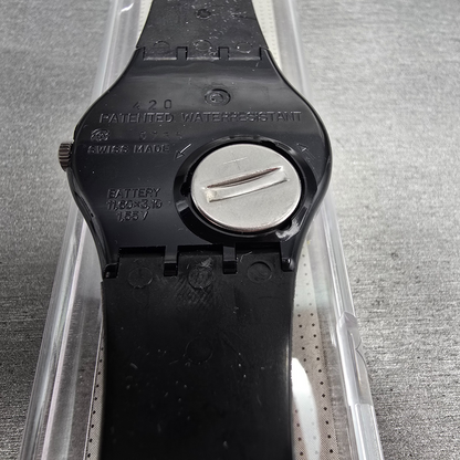 Swatch Gessetto Watch Men 34mm Black Dial Black Case GB155 New Battery NOS13