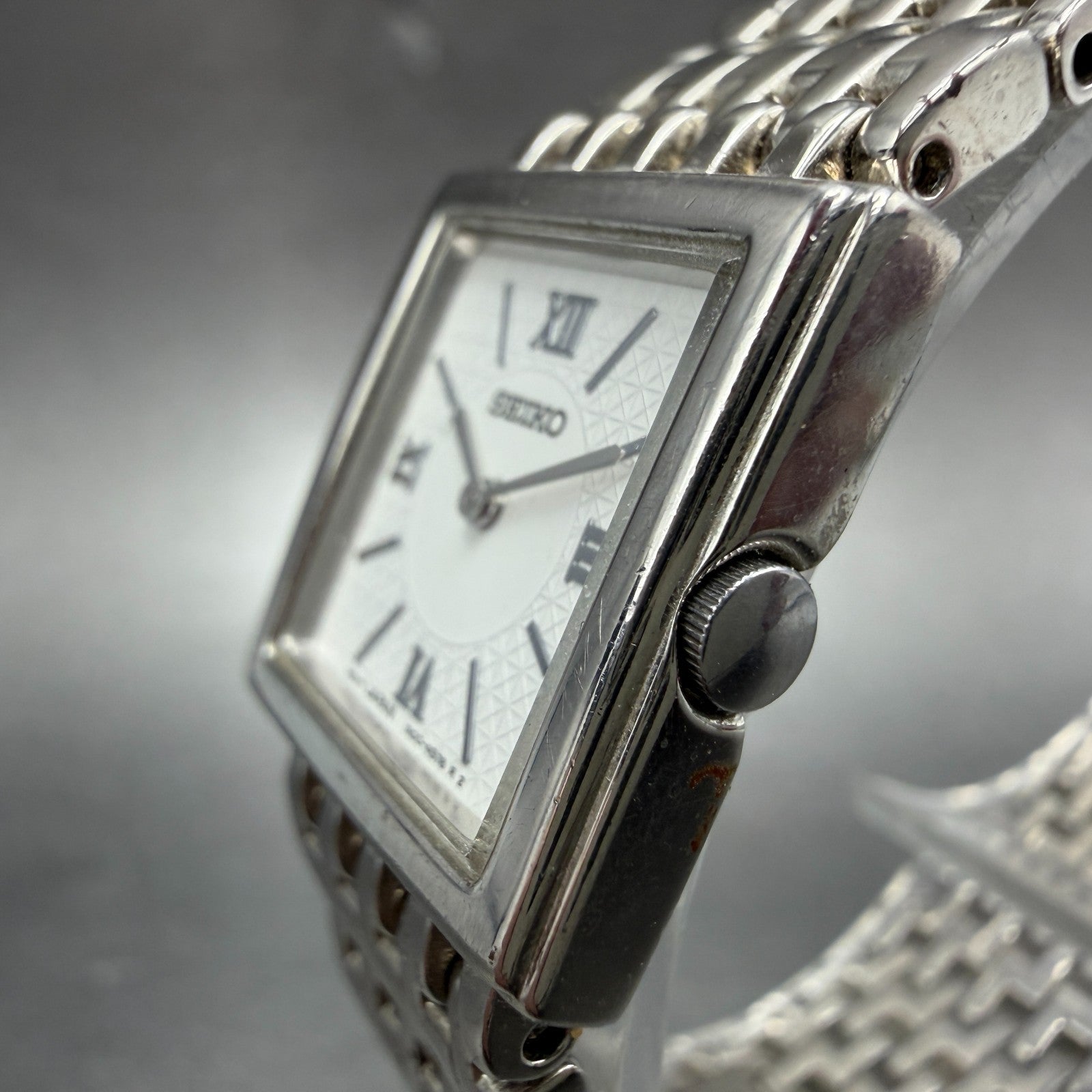 Seiko Tank Watch Women 20mm White Dial Silver Tone Square 1N00-6H39 New Battery2