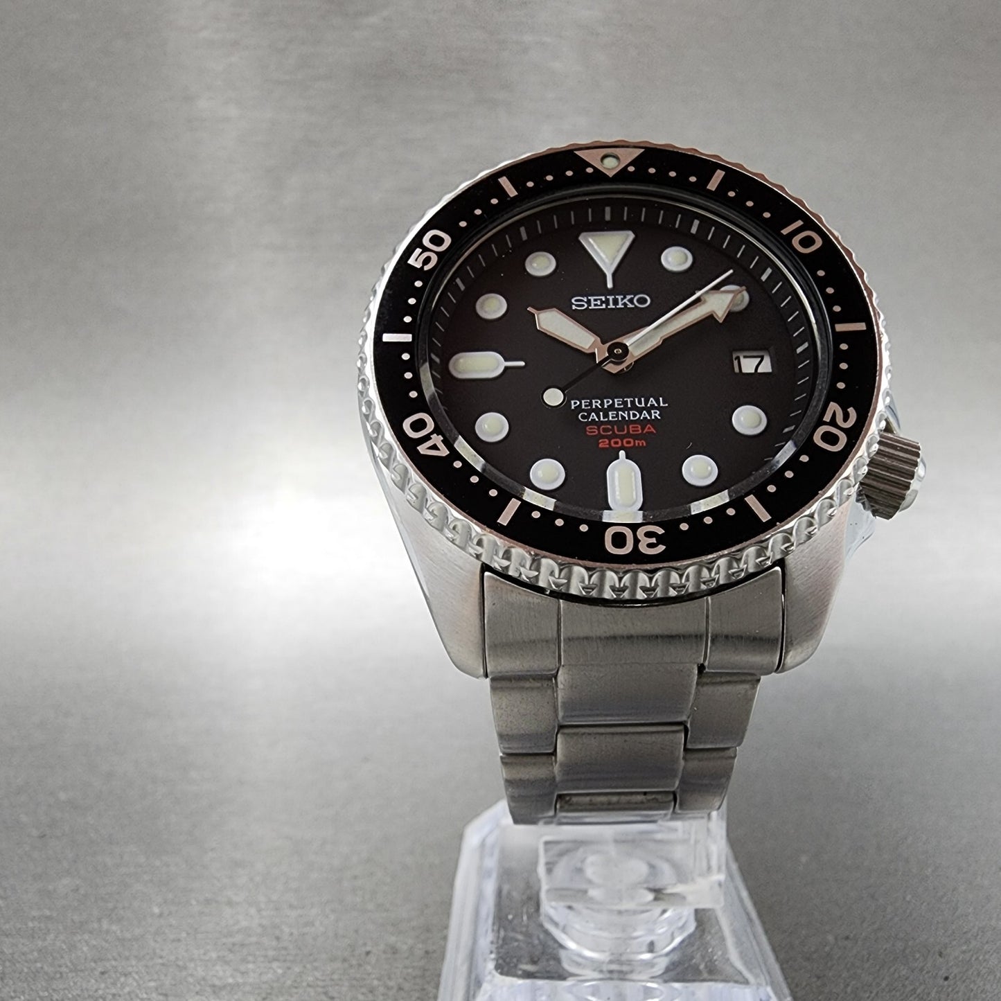 Seiko Perpetual Calendar Scuba Watch Men 39mm Black Dial Steel 8f3500a0 New Bat5