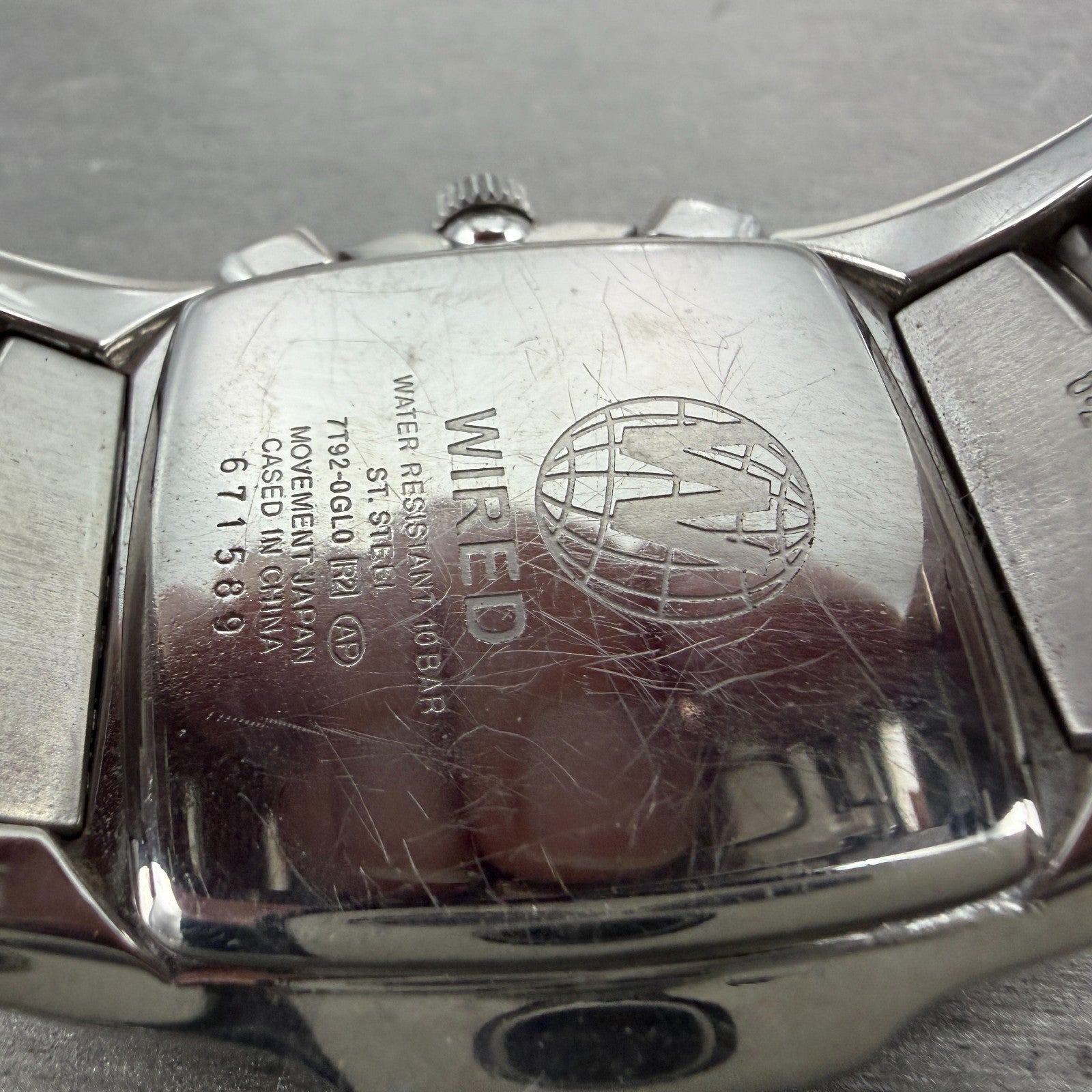 Seiko Wired Chronograph Watch Men 43mm White Dial Silver Tone Date New Battery9