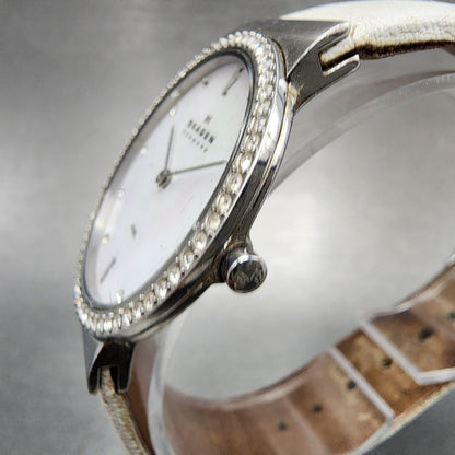 Skagen Steel Watch Women 32mm MOP Dial Silver Tone Round C644LSLW1 New Battery