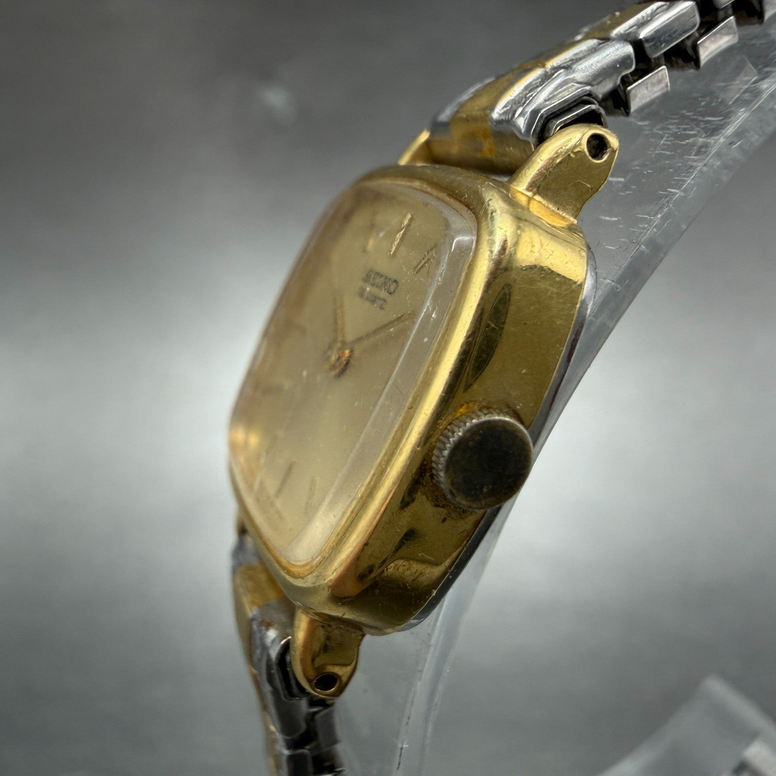 Seiko Tank Watch Women 19mm Champagne Dial Gold Tone 5420-5020 Square New Batt2