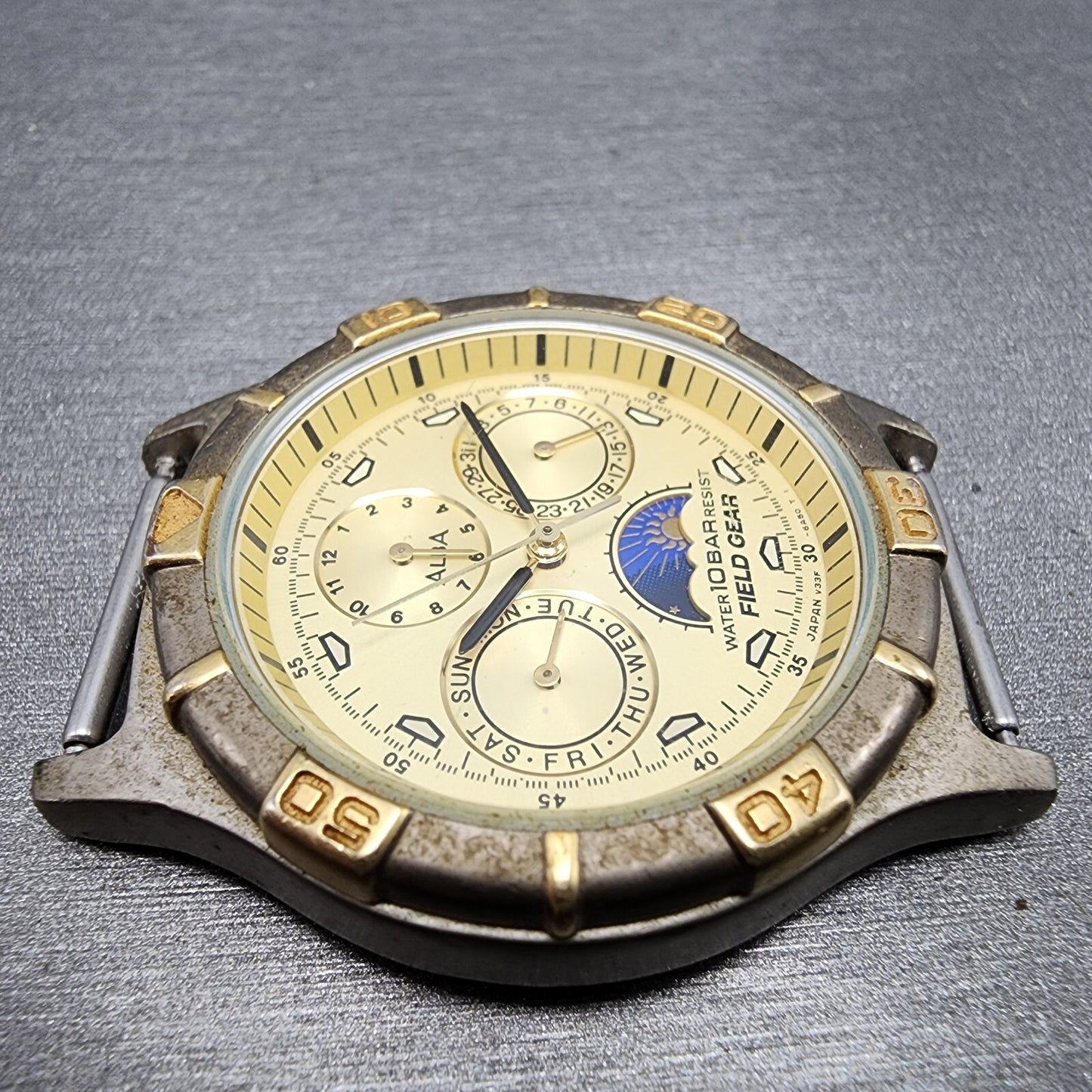 Seiko Alba Field Gear Watch Men 35mm Cream Dial Two Tone Daydate Month Day night3