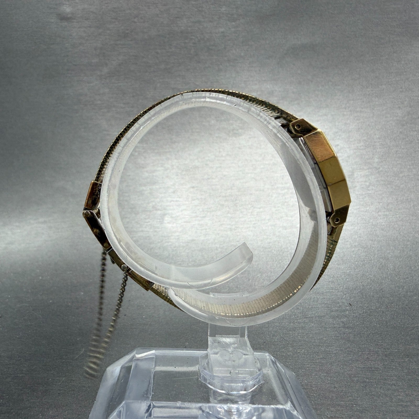Citizen CQ Watch Women 17mm Champagne Dial Gold Tone Octagon 4-103041 NewBattery8